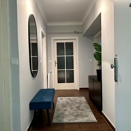 Balcony Apartment, 1 Min To U1 Reumannplatz Viyana Dış mekan fotoğraf