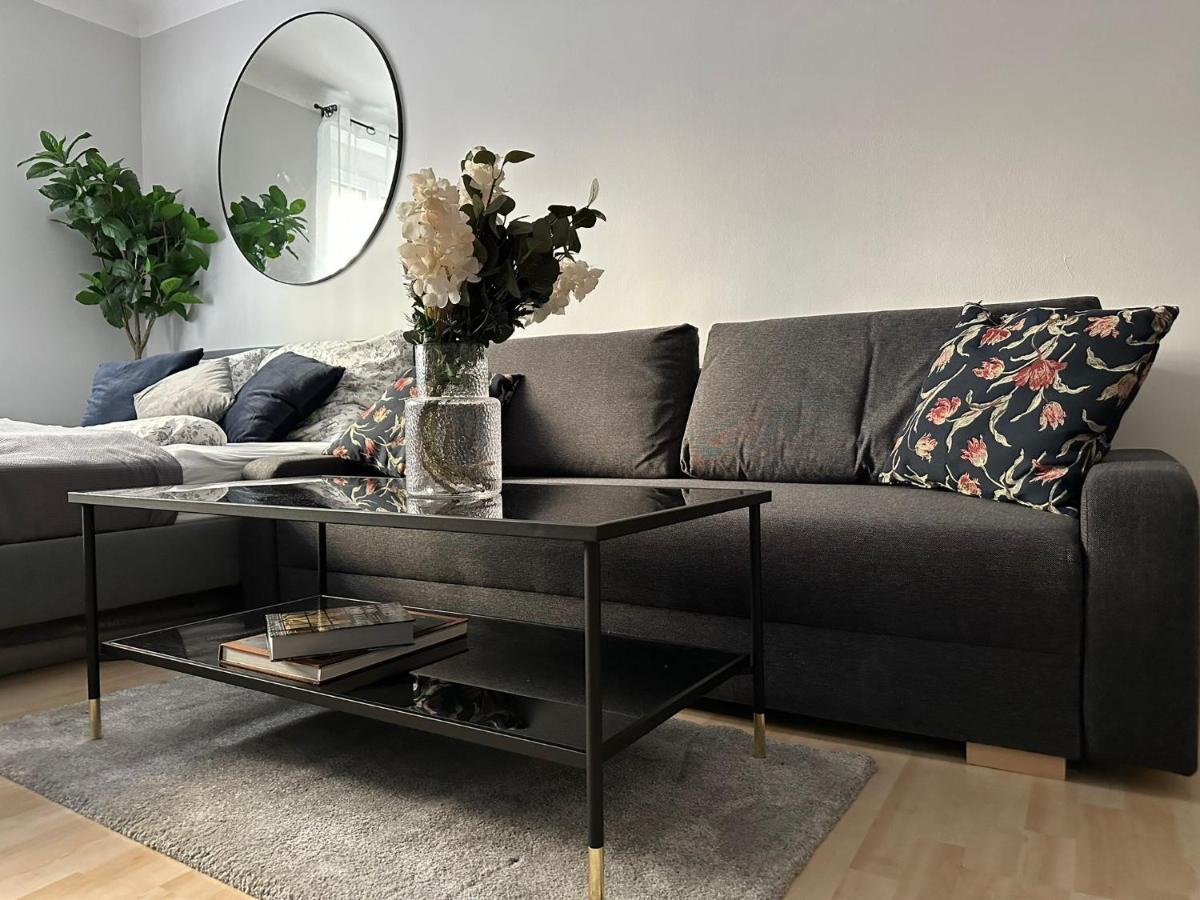 Balcony Apartment, 1 Min To U1 Reumannplatz Viyana Dış mekan fotoğraf